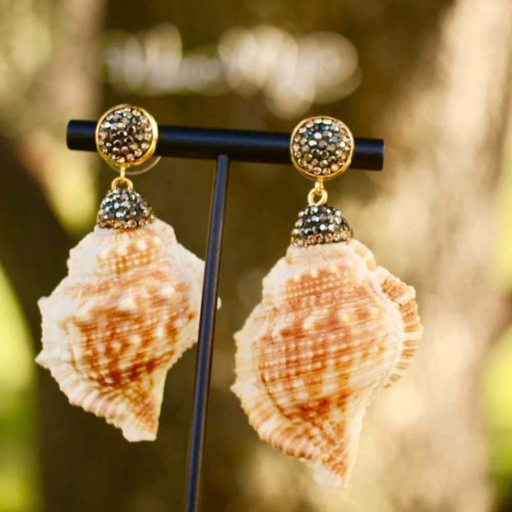New Natural Seashell Shells beach Dangle Earrings